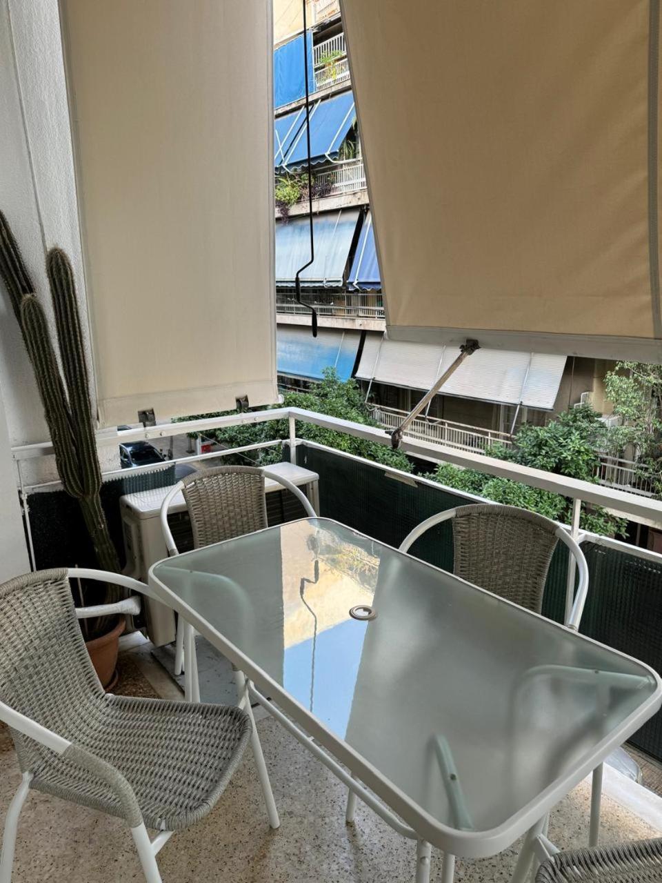 2Nd Floor Apt In Koukaki Атина Екстериор снимка